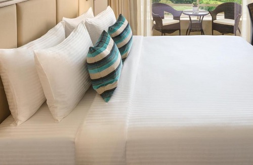 Noida Hotel | Sandal Suites by Lemon Tree Hotels