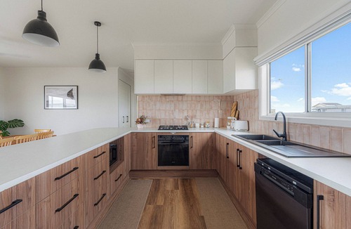 Marion Bay House | Sandbank Marion Bay, Family-Friendly Coastal Escape Near the Beach