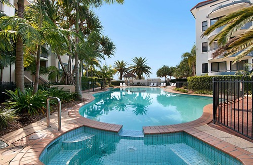 Labrador Apartment | Sandcastles on the Broadwater
