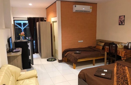 Chom Thong Hotel | Sandee Place Mountain View Chomthong