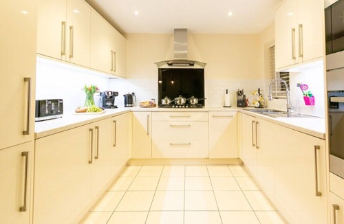 Westbrook House | Sanderling Westbrook, Margate · Beautiful home with sea views, Coastal getaway, Pets welcome with Parking By Adliv