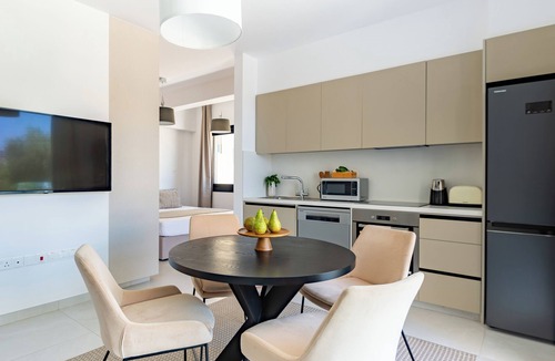 Agios Athanasios Apartment | Sanders Only - Ideally Planned Studio with Balcony