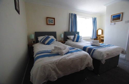 Sandown House | Sandhill