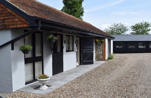 Sittingbourne Cabin | Sandhurst Farm Forge