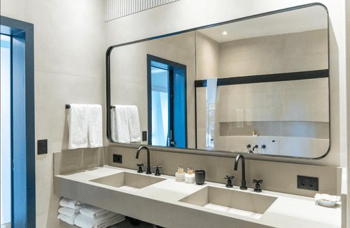Historic Center Hotel | Sandi Hotel