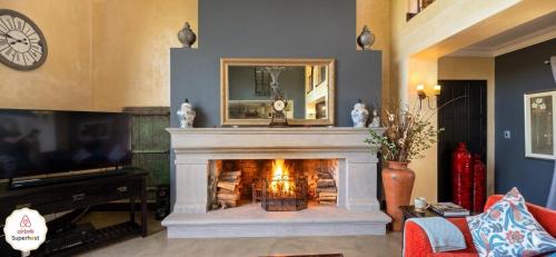 Paarl Villa | Sandmartins Private Secure Villa