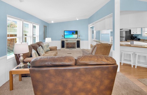 Garden City Cottage | Sandpebble Cottage