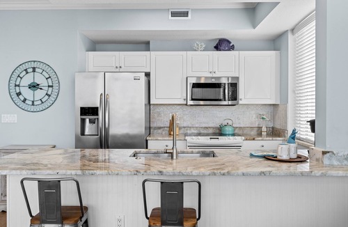 Fort Walton Beach Condo | Sandpiper PH-08 ~ Destin West End-Unit Penthouse ~ Lazy River ~ Amazing Views ~ Rooftop Grill