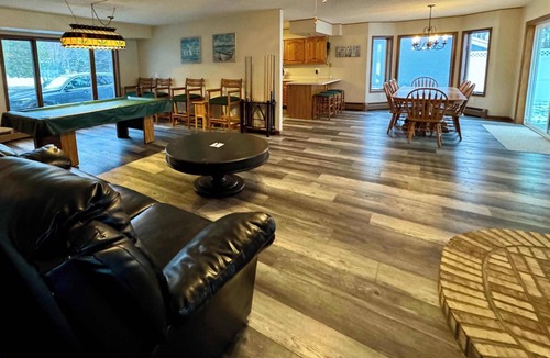 Lewiston House | Sandpiper Too