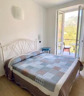Corniglia House | Sandra Villa Rooms