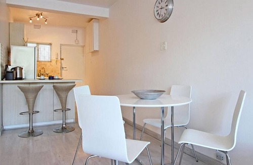 Mouille Point Apartment | Sandringham II