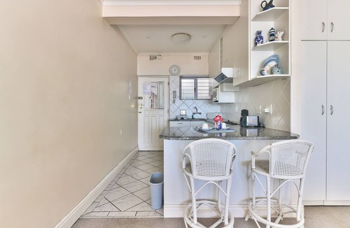Mouille Point Apartment | Sandringham III