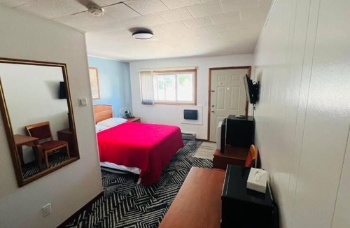 Boscobel Hotel | SANDS MOTEL