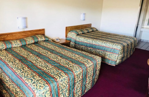 Ontario Hotel | Sands motel