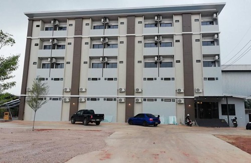 Samut Sakhon Apartment | Sands Place Apartment and Hotel