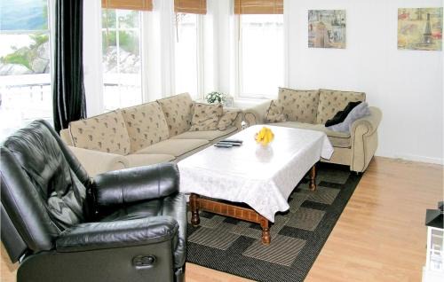 Sande House | Sandshamn