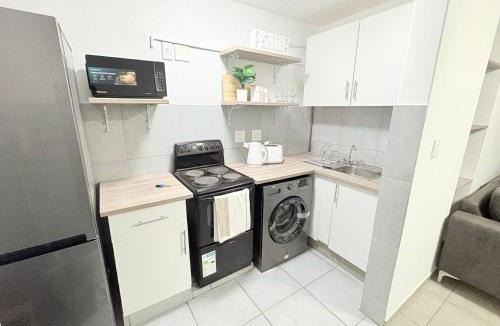 Sandown Apartment | Sandton Luxe Living Madison Palms West