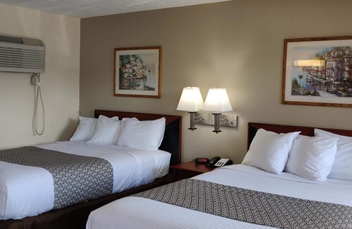 Sandusky South Hotel | Sandusky Inn