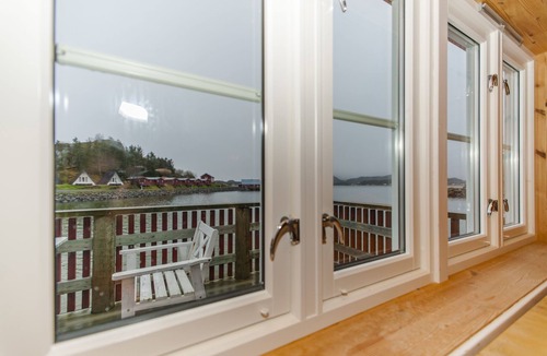 Vagan Cabin | Sandvika Camping