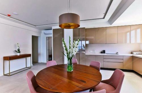 Rafajlovici Apartment | Sandy Bay Suites