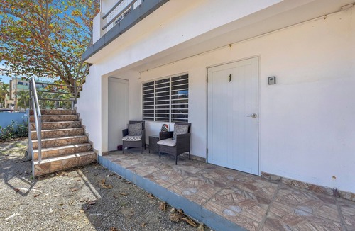 Puntas Apartment | Sandy Beach Studio Private Terrace & Parking Walk to Surf