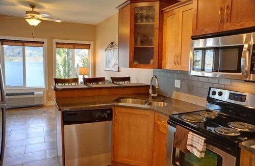 Osoyoos Hotel | Sandy Beach Suites