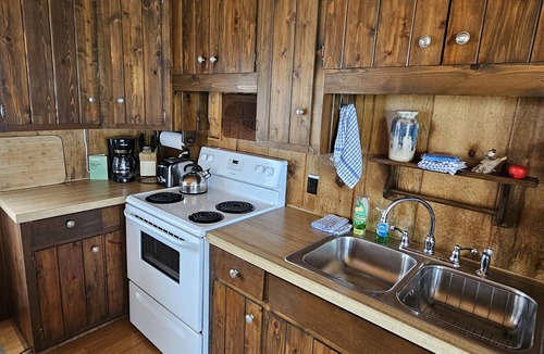 Arcadia House | Sandy Beach! Sunset Cottage on Lake Michigan, Arcadia, fire pit. Dog ok.