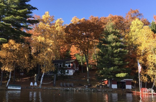 Eagle River Cabin | Sandy Beach, Tons of Water Toys & Great Boating.LOVE YOUR VACATION!