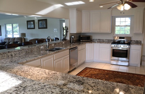 Longtown Villa | Sandy Beaches-Lake Access 6000 sq. ft. -Sleeps 25 9 bedrooms, 4 bathrooms