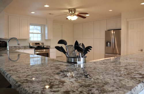 Longtown Villa | Sandy Beaches-Lake Access 6000 sq. ft. -Sleeps 25 9 bedrooms, 4 bathrooms