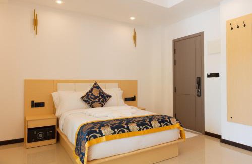 Ukulhas House | Sandy Blooms