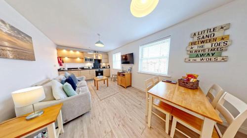 Filey House | Sandy Bottoms