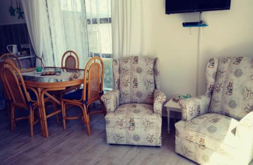 Pearly Beach Apartment | Sandy Feet Self Catering Accommodation