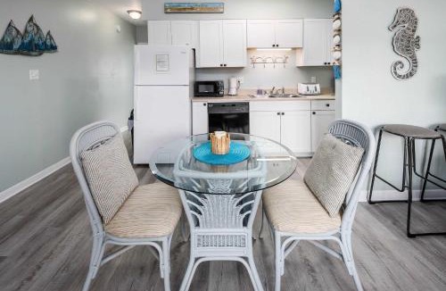 Fort Walton Beach House | Sandy Pointe 205 Pet Friendly Condo