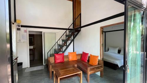 Prachantakham Resort | Sangkaset Resort