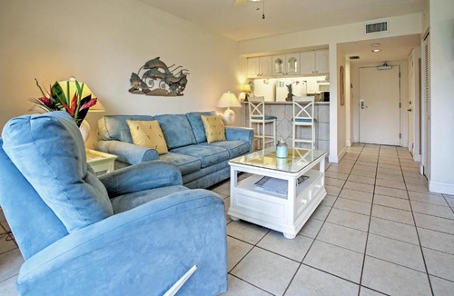 Sanibel Apartment | Sanibel Island Studio: Pool Access, Walk to Beach