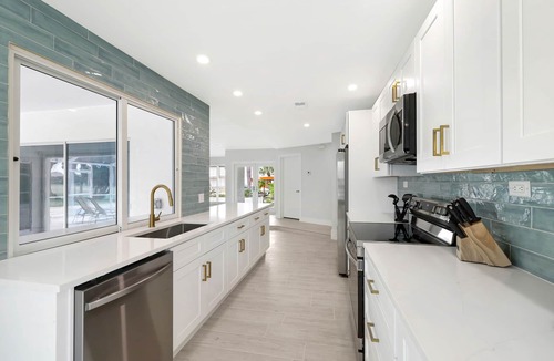 Beachview Country Club Estates House | Sanibel Splash