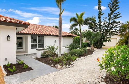 Beachview Country Club Estates House | Sanibel Splash