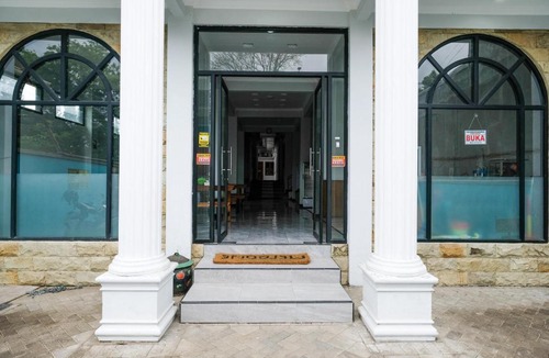 Sidomulyo Hotel | Sans Arya Hotel Batu