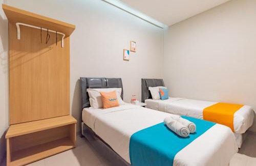Malang Hotel | Sans Hotel Bobosini Malang by RedDoorz