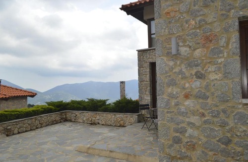 Arachova Villa | Sansa Stark Chalet