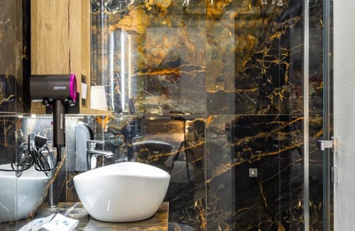Vasto Hotel | Sant'Angelo Station