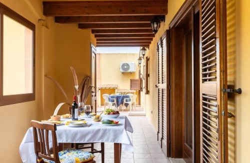 Sant'Antioco Apartment | Sant'Antioco - Spazioso appartamento al centro