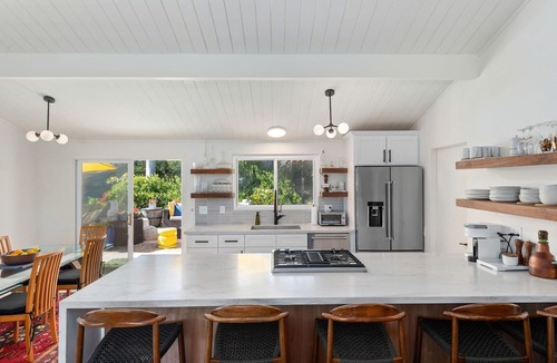Hitchcock House | Santa Barbara -mid century with pool and hot tub