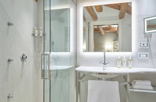Santa Croce Hotel | Santa Chiara Hotel