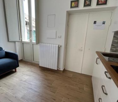 Historical Center Apartment | Santa Chiara View