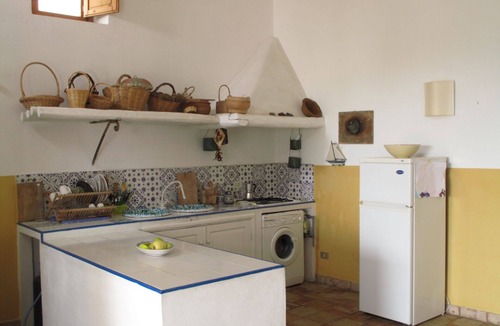 Santa Marina Salina House | Santa Marina Di Salina: House/Villa - SANTA MARINA DI SALINAHouse with character