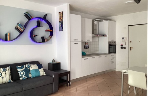 Province of Bologna Apartment | Santa Viola Large studio with terrace, Jacuzzi