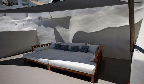 Oia Apartment | Santorini Breeze , Infinity Blue