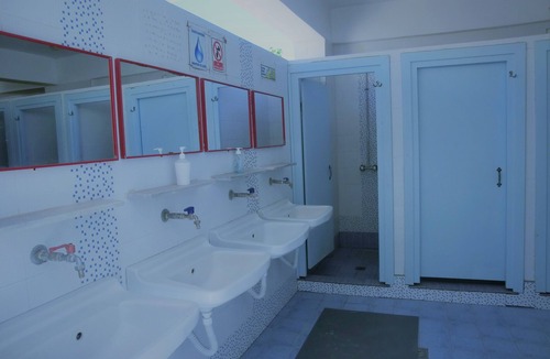 Fira Hostel | Santorini Camping & Hostel